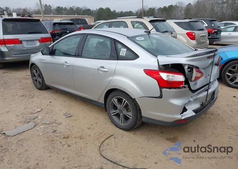 2014 Ford Focus Se z USA, uszkodzony, nr VIN 1FADP3F29EL243745